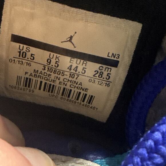 Size 10.5 - Air Jordan 10 Retro Charlotte Hornets main image 6